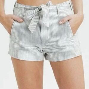 American Eagle Paperbag Shorts Size 4 Blue Stripe Belted High Rise